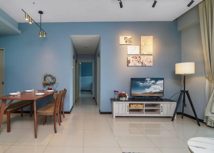 3 Bedroom Izz Homestay Casa Kayangan